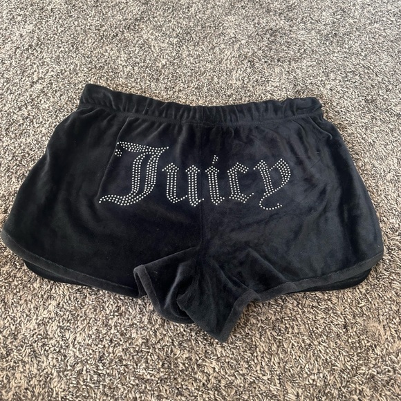 Juicy Couture black velour rhinestone shorts size large - Picture 2 of 6